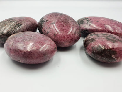 Rhodonite Palms