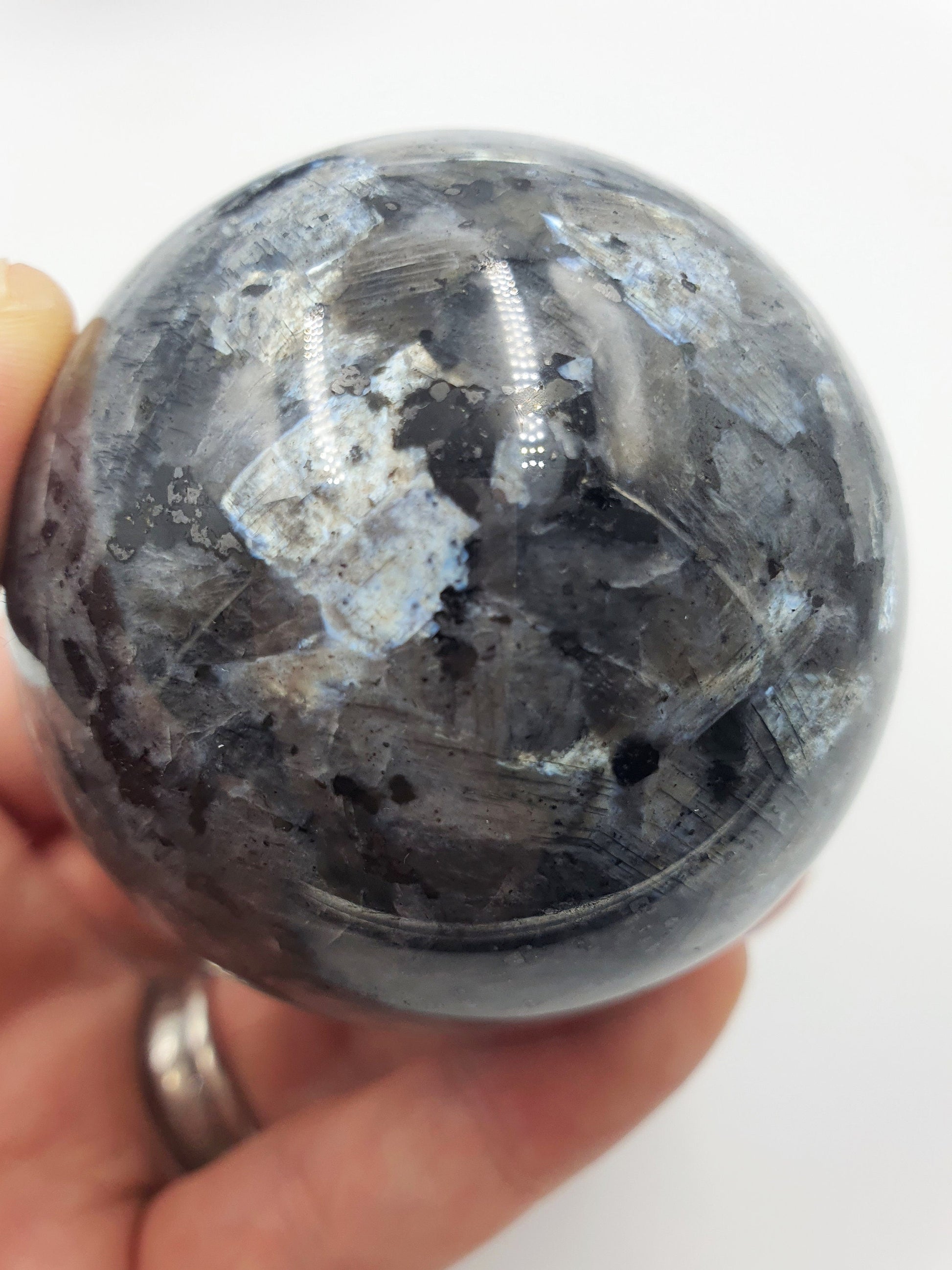 Flashy Lavikite Sphere