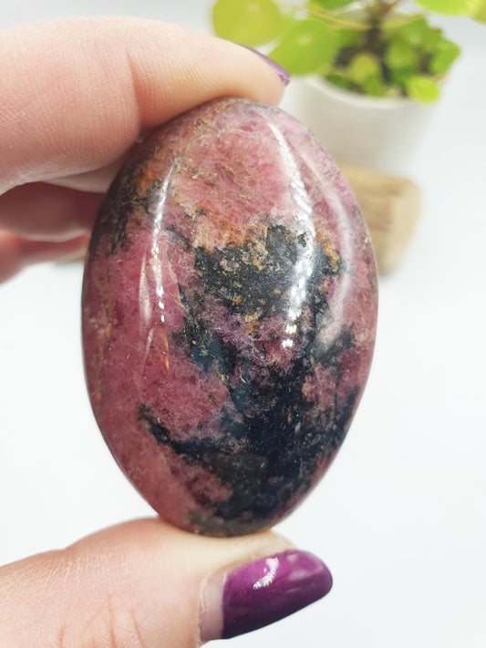 Rhodonite Palm