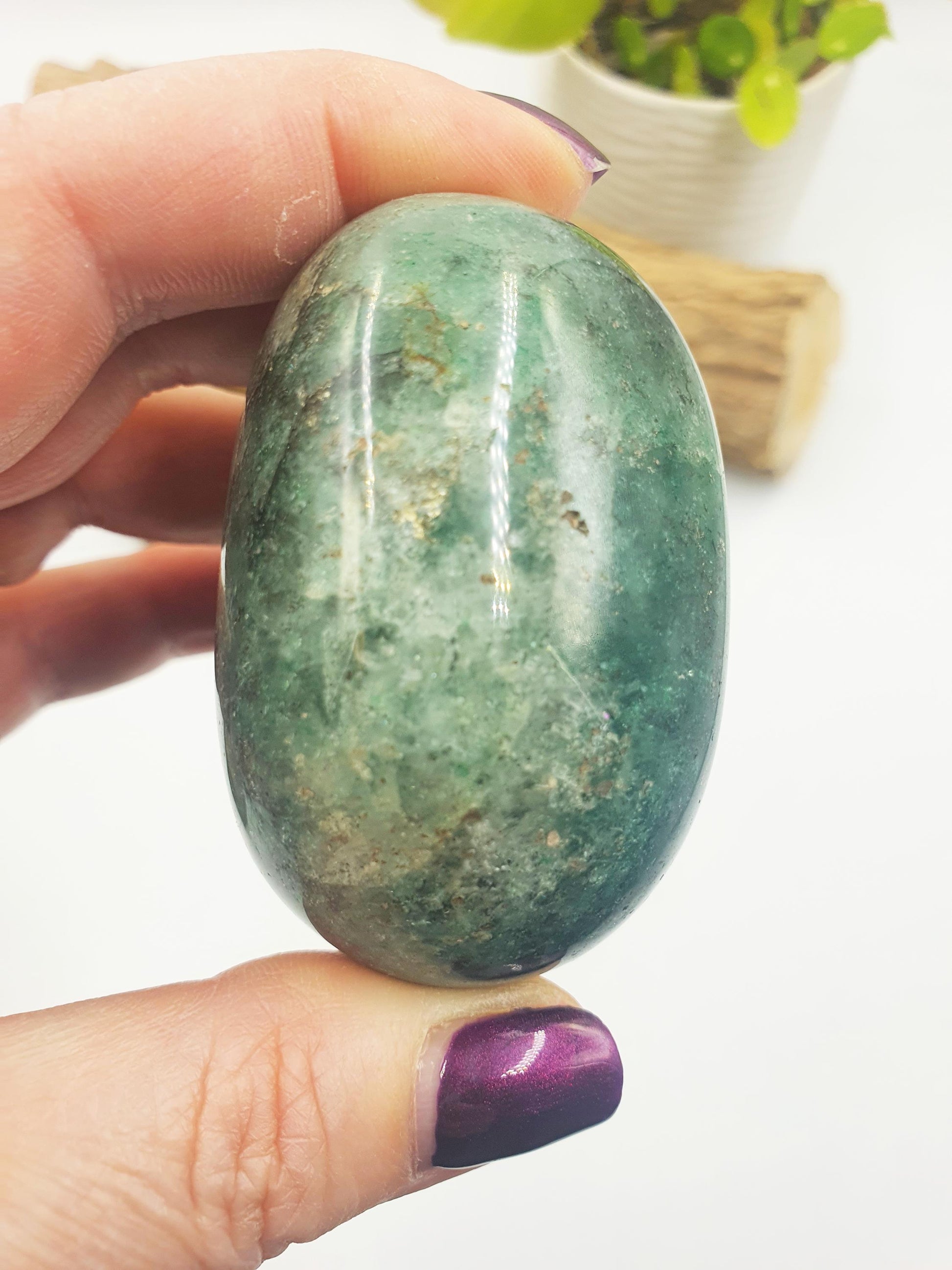 Large Green Fuchsite Palm