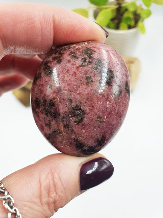 Rhodonite Palm