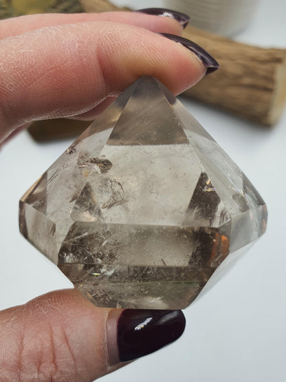 Light Smoky Quartz Diamond with rainbows