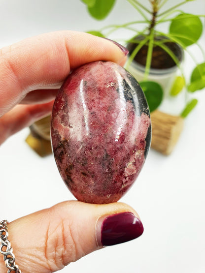 Rhodonite Palm Stone