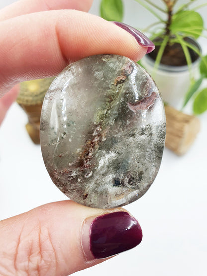 Garden Quartz Palm/Lodolite Quartz Palm / Garden Quartz Palm Stone / Reiki Crystal Palm / Meditation Palm - 50g