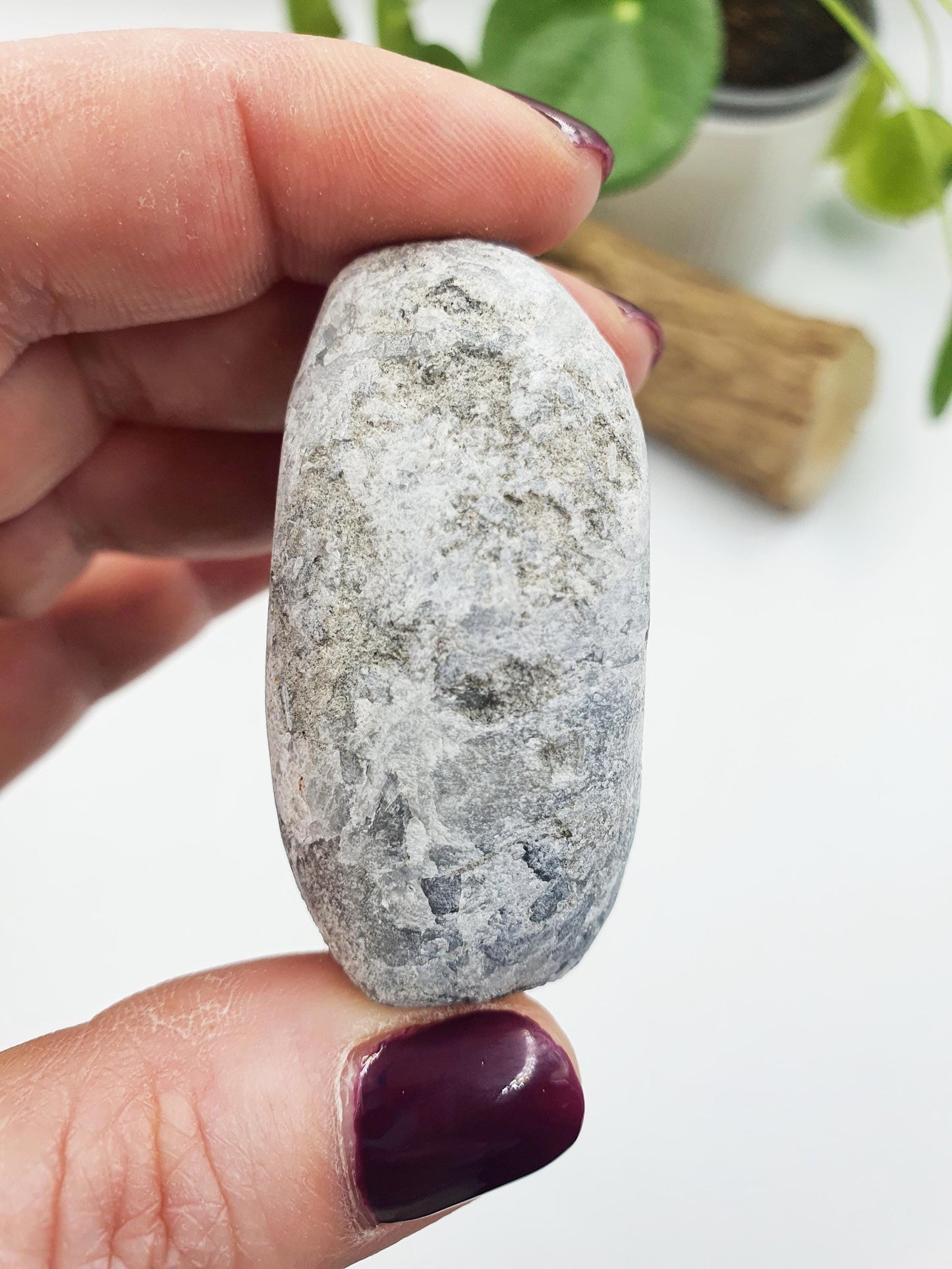 Raw Celestite / Raw Celestite Point / Celestite Geode / Celestite - 80g