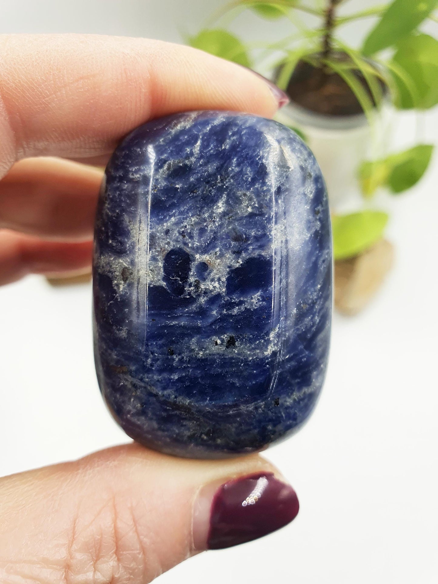 Beautiful Chunky Sodalite Palm / Sodalite Palm Stone / Pocket Crystal / Meditation Palm / Reiki Crystal Palm - 90g