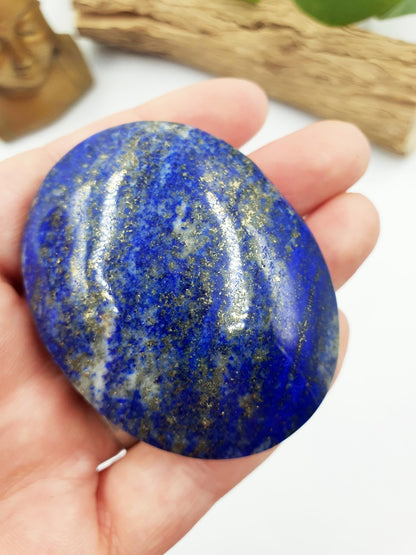 Large Beautiful Lapis Lazuli Palm / Lapis Lazuli Palmstone / Pocket Crystal / Meditation Palm / Reiki Crystal Palm - 110g