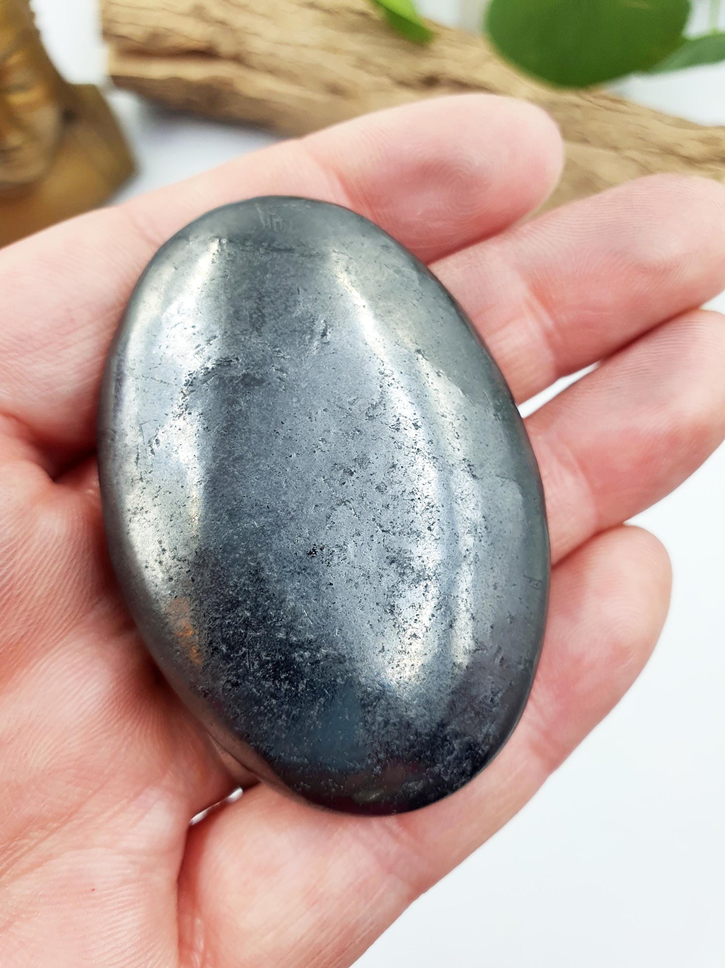 Shungite Palm / Shungite Palm stone / Pocket Stone / Meditation Palm / Reiki Crystal Palm - 40g