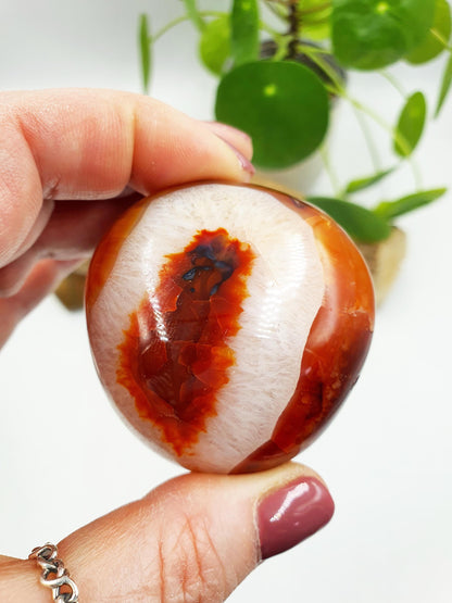 Beautiful Carnelian Palm / Carnelian Palm Stone / Carnelian Pocket Stone /Meditation Palm / Reiki Crystal Palm - 115g