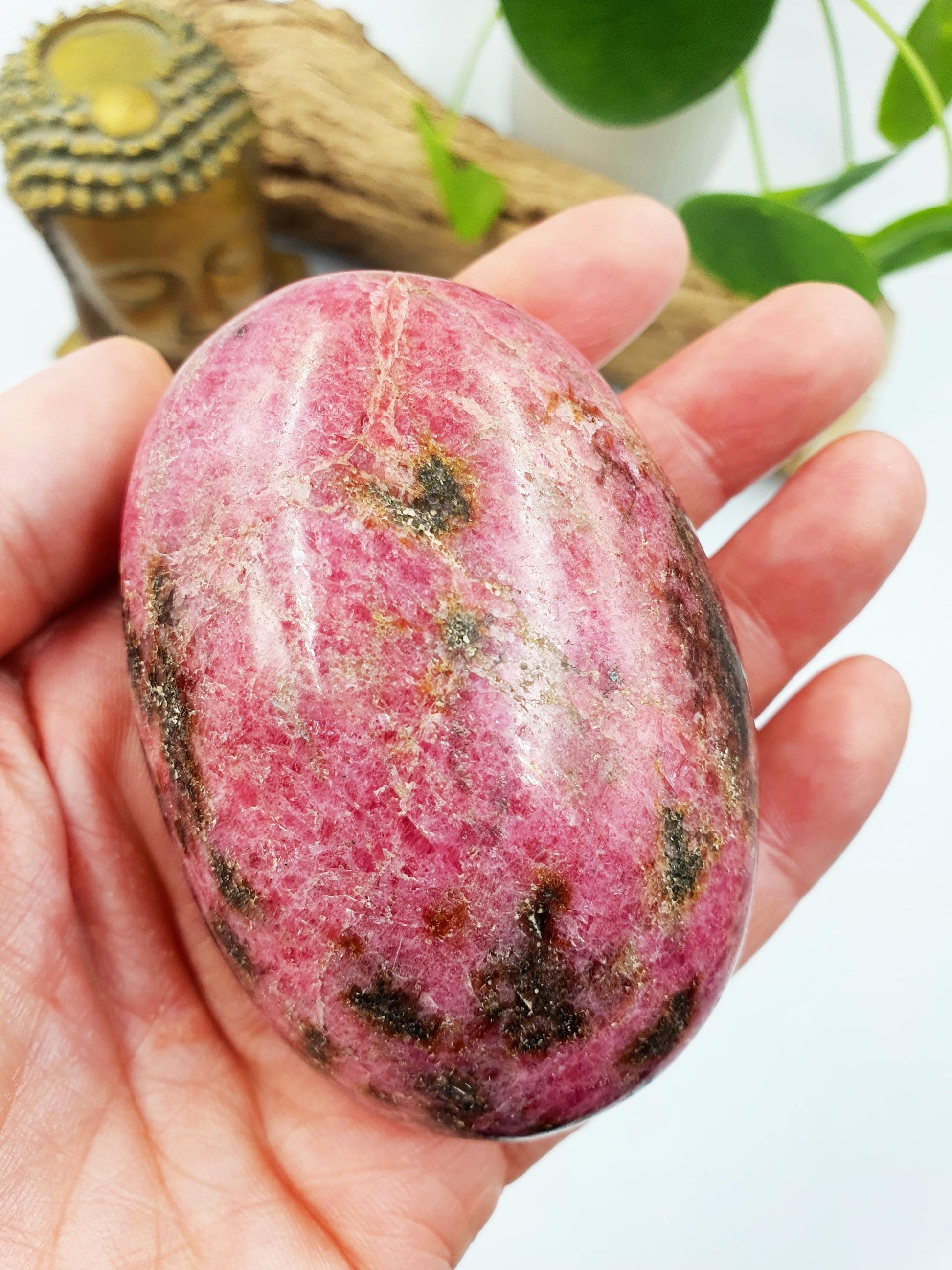 Large Beautiful Rhodonite Palm Stone / Rhodonite Palm / Reiki Crystal Palm / Meditation Palm - 295g