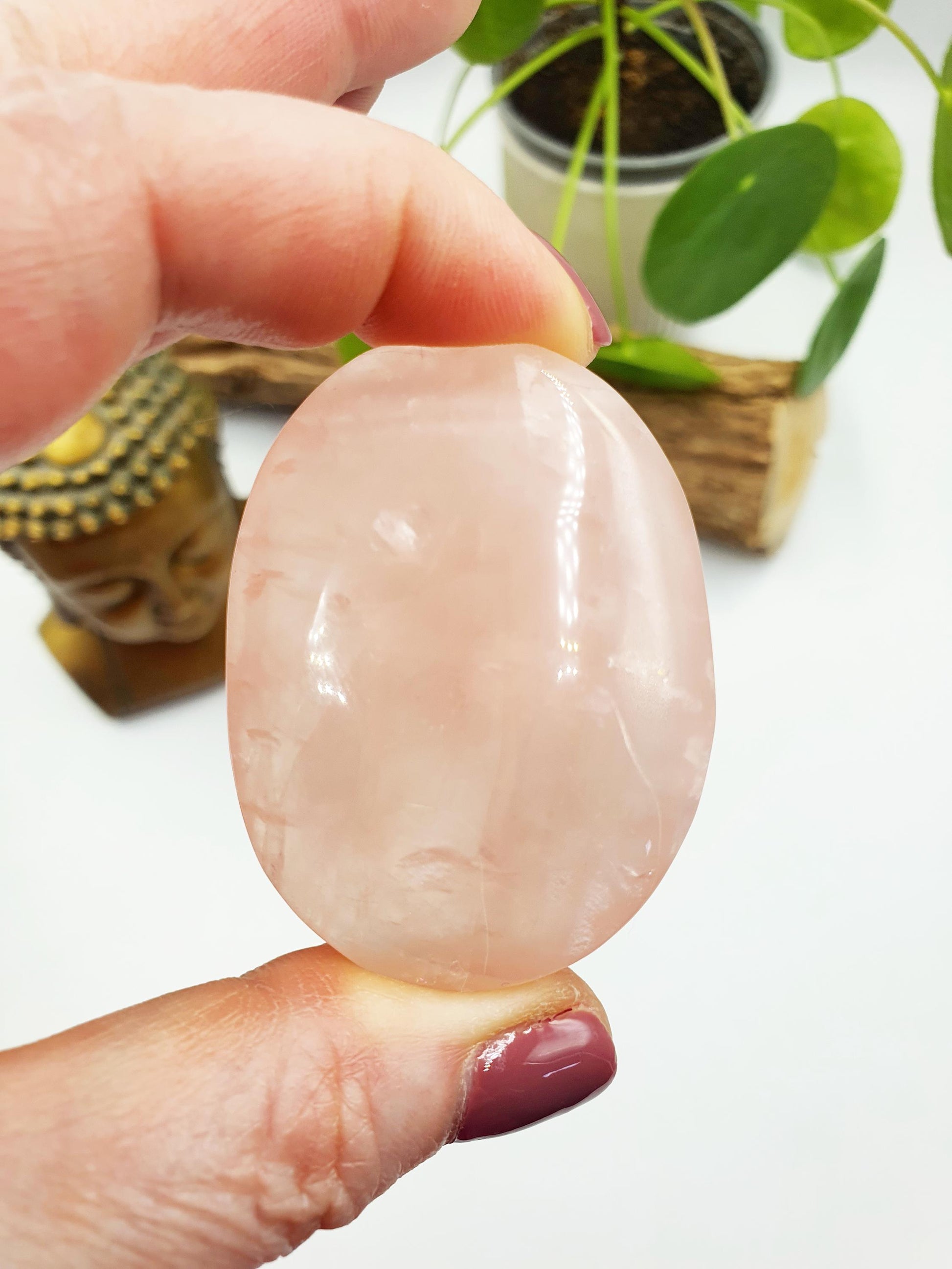 Beautiful Rose Quartz Palm with rainbow flashes / Rose Quartz Palm Stone / Meditation Crystal / Reiki Crystal Palm - 60g