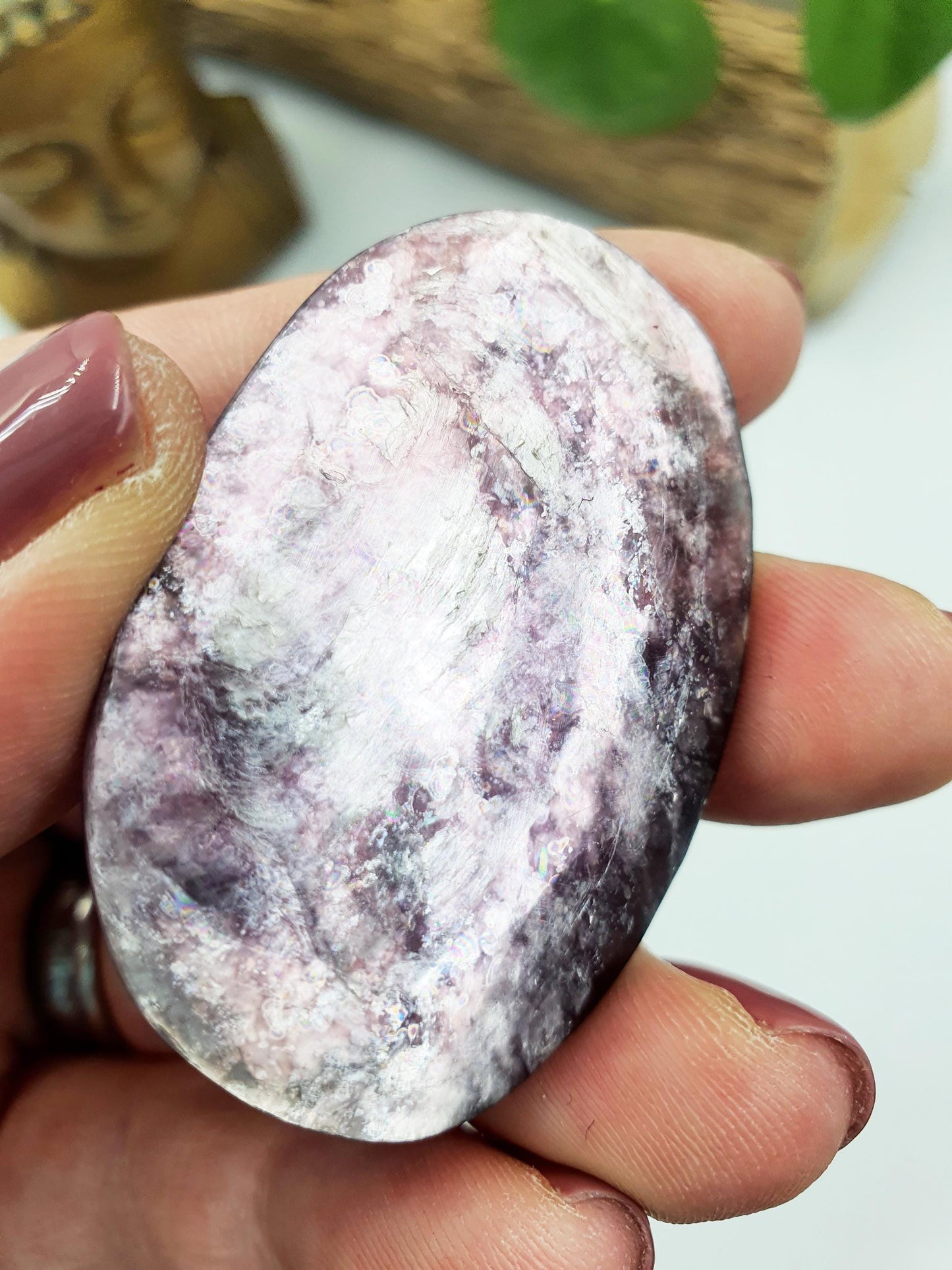 Flashy Purple Mica Palm / Purple Mica Palm Stone / Lepidolite Palm / Meditation Palm / Reiki Crystal Palm - 30g