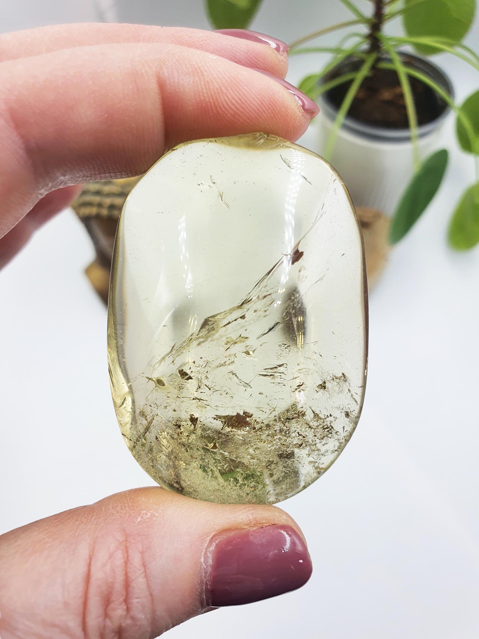 Stunning Citrine Palm / Citrine Palm Stone with shimmering inclusions / Pocket Stone / Meditation Palm / Reiki Crystal Palm - 75g