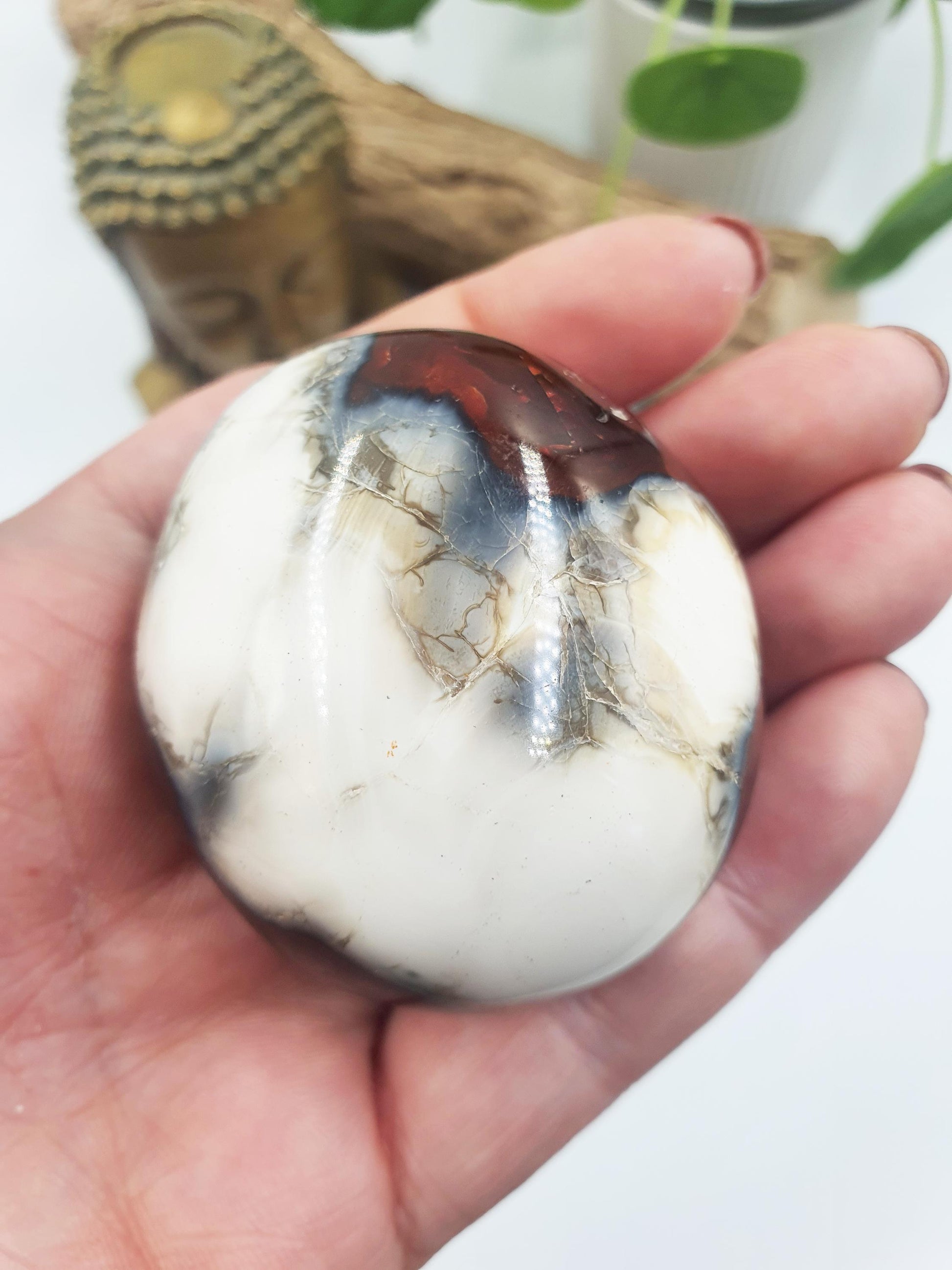 Beautiful Large Unique Carnelian Palm / Carnelian Palm Stone / Carnelian Pocket Stone / Meditation Palm / Reiki Crystal Palm - 135g