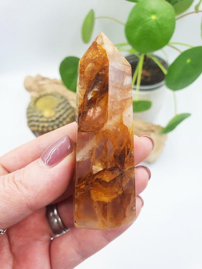 Golden Healer Tower / Golden Healer Crystal Point / Healer Quartz Obelisk / Healing Tower - 95g