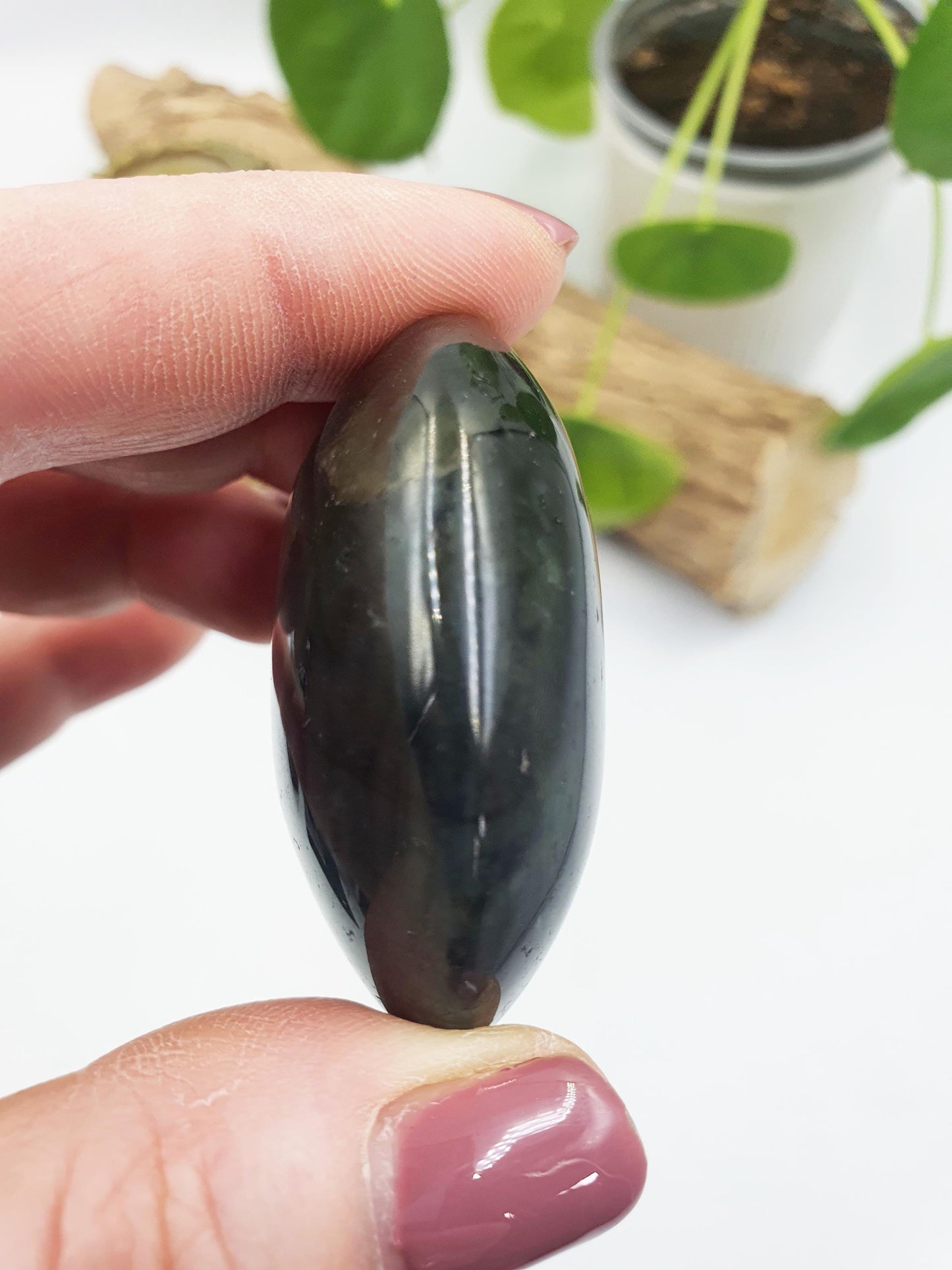 Beautiful Flashy Labradorite Crystal Palm / Labradorite Palm Stone / Meditation Palm / Reiki Crystal Palm - 65g