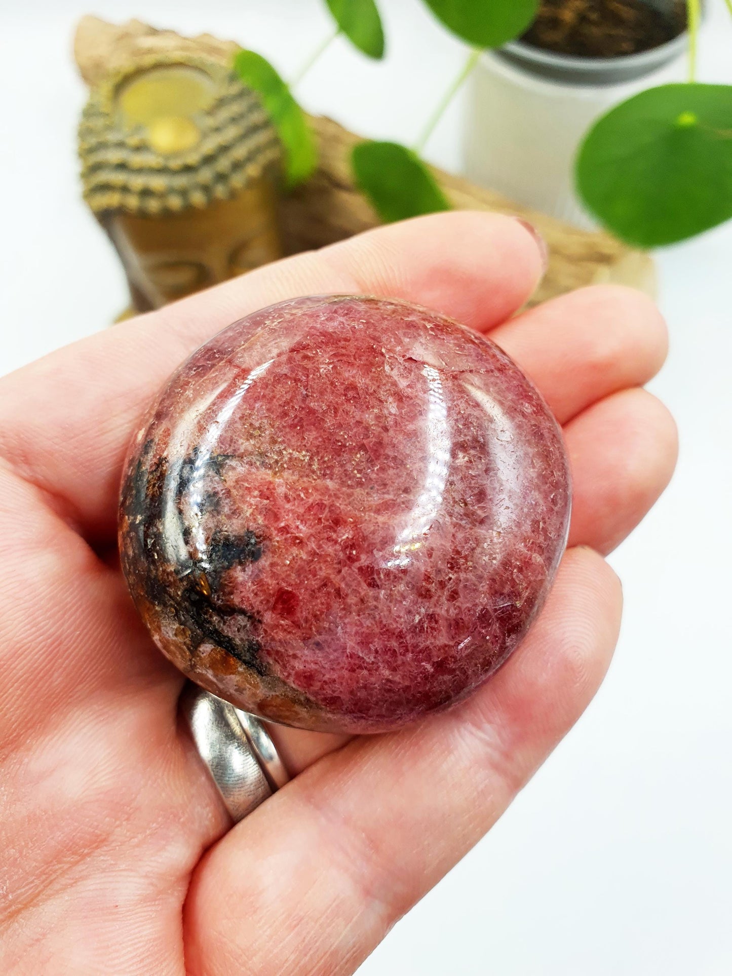 Rhodonite Palm Stone / Rhodonite Palm / Pocket Crystal / Meditation Palm / Reiki Crystal Palm - 100g