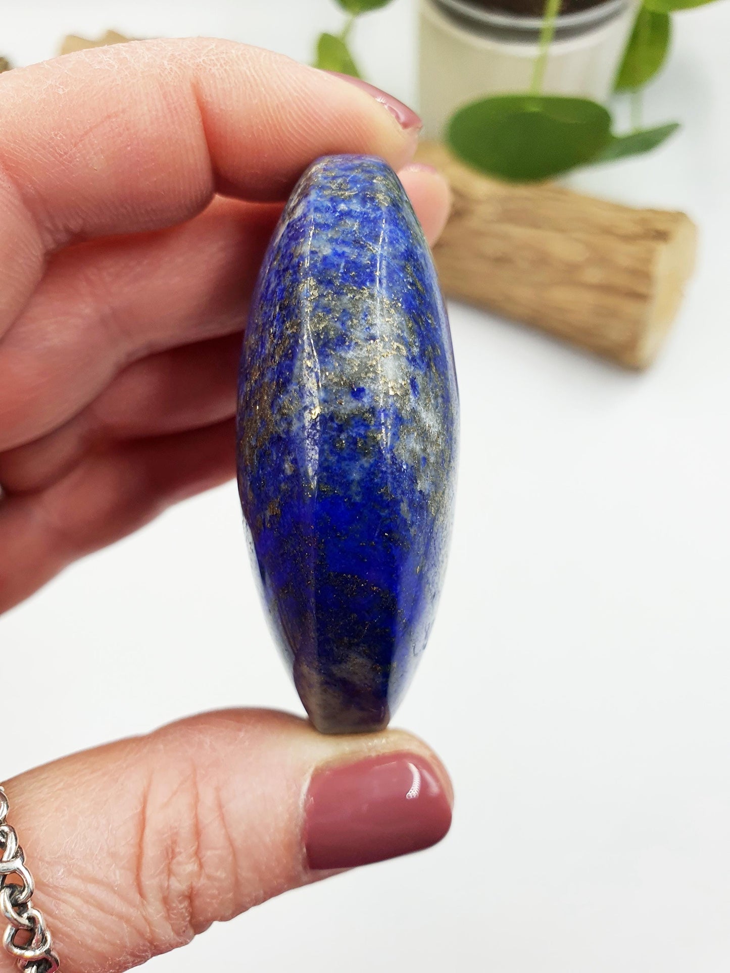 Large Beautiful Lapis Lazuli Palm / Lapis Lazuli Palmstone / Pocket Crystal / Meditation Palm / Reiki Crystal Palm - 110g