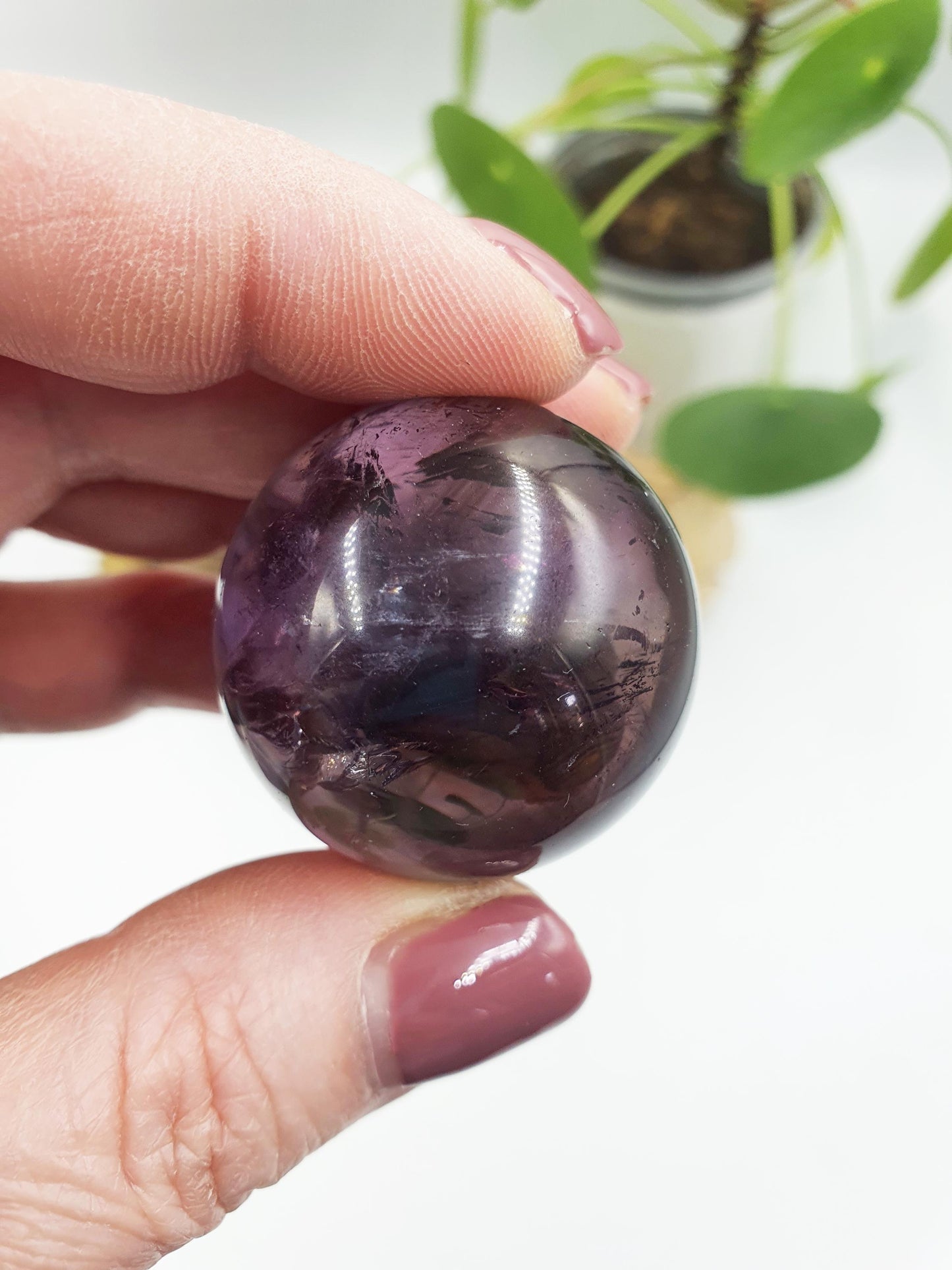 Beautiful Amethyst Sphere with rainbows / Amethyst Healing Sphere / Amethyst Crystal Ball - 34mm