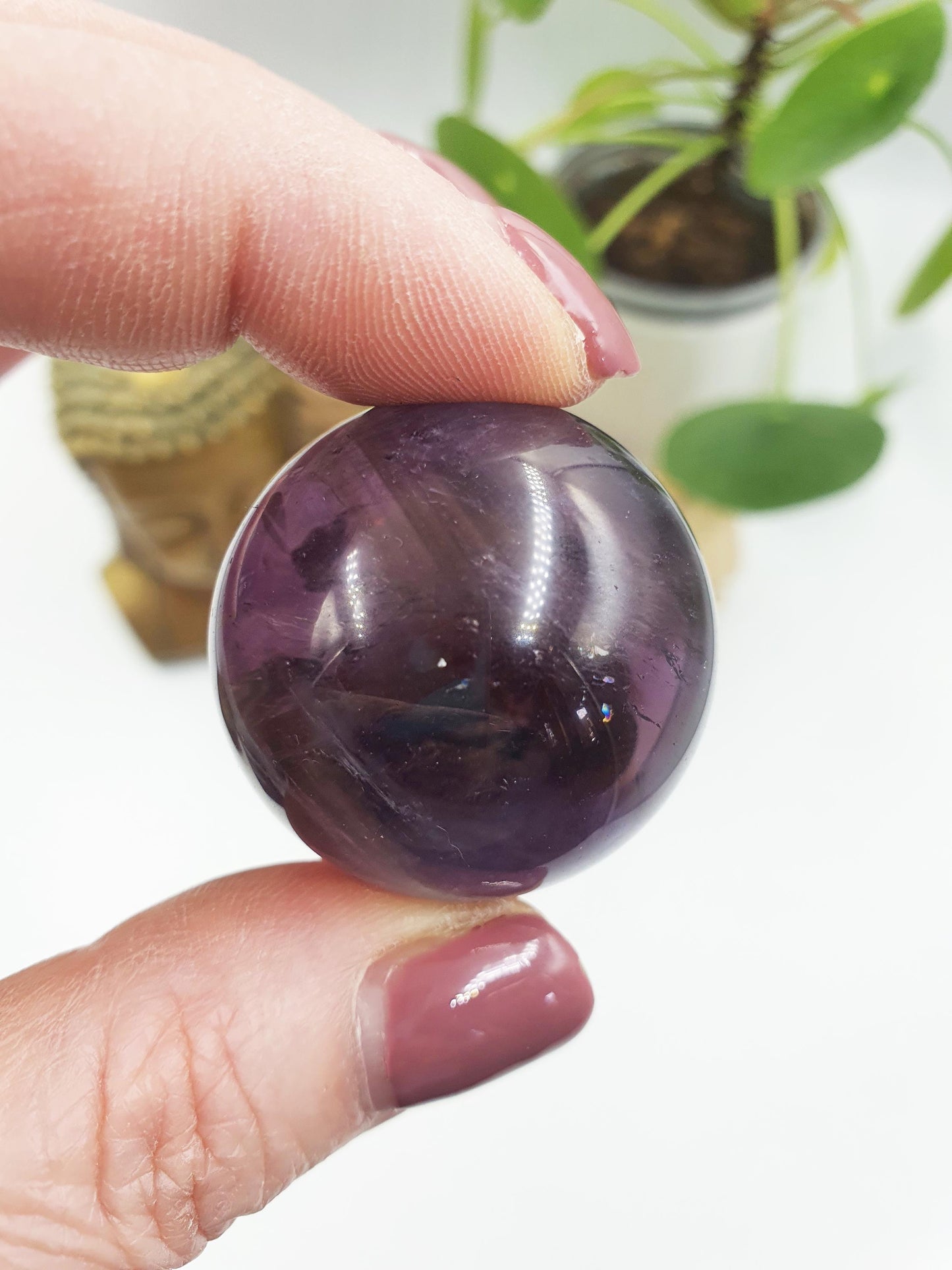 Beautiful Amethyst Sphere with rainbows / Amethyst Healing Sphere / Amethyst Crystal Ball - 34mm