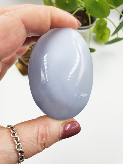 Beautiful Blue Chalcedony Palm/ Chalcedony Palm Stone / Meditation Palm / Reiki Crystal Palm - 110g