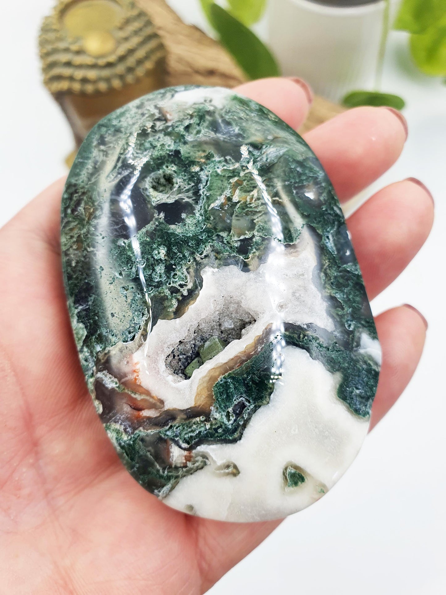 Large Beautiful Druzy Moss Agate Palm / Moss Agate Palm Stone / Meditation Palm / Reiki Crystal Palm - 150g