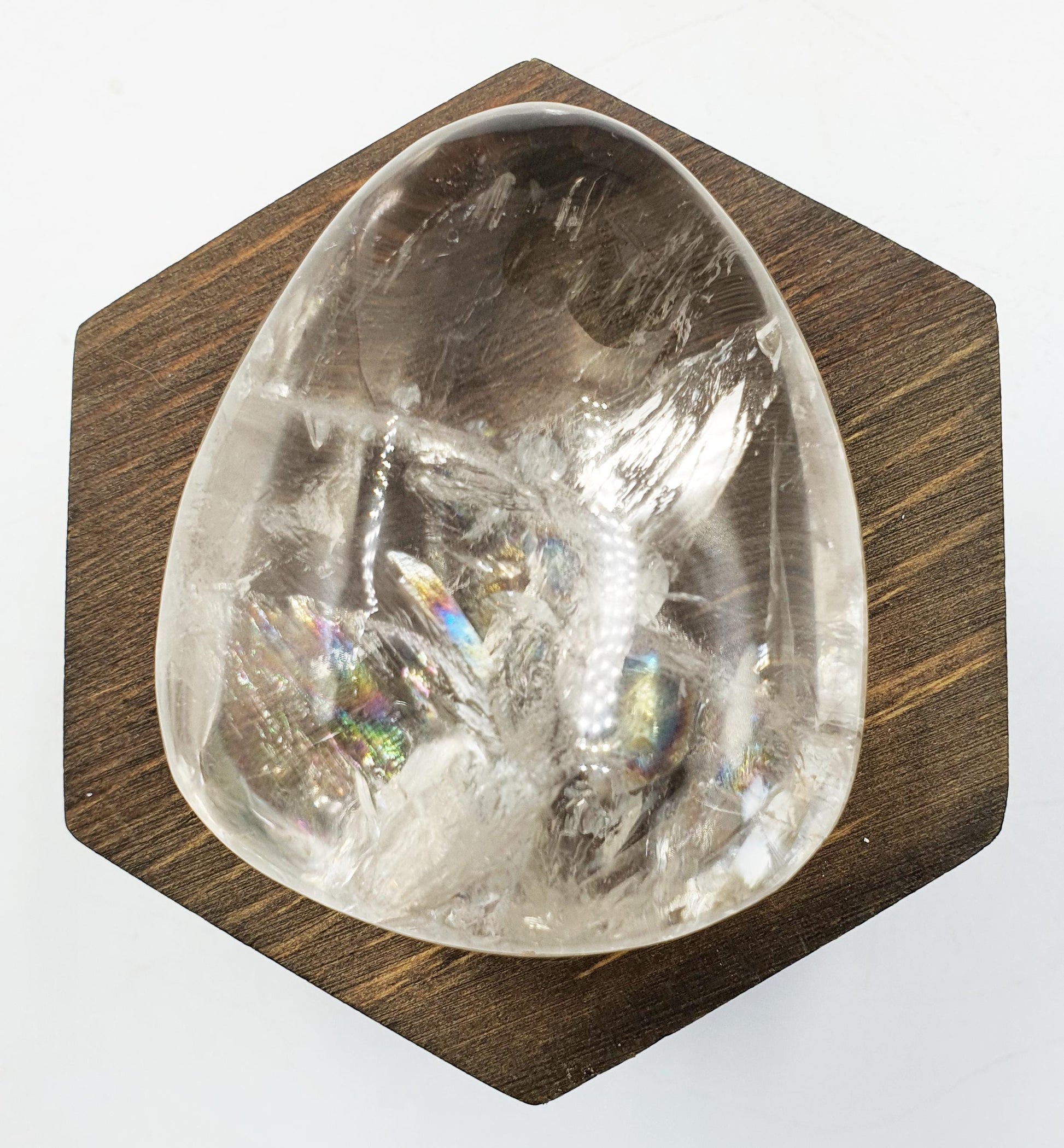 Lovely Teardrop Clear Quartz Palm full of raimbows / Clear Quartz Palm Stone with unique inclusions / Meditation Palm - 150g