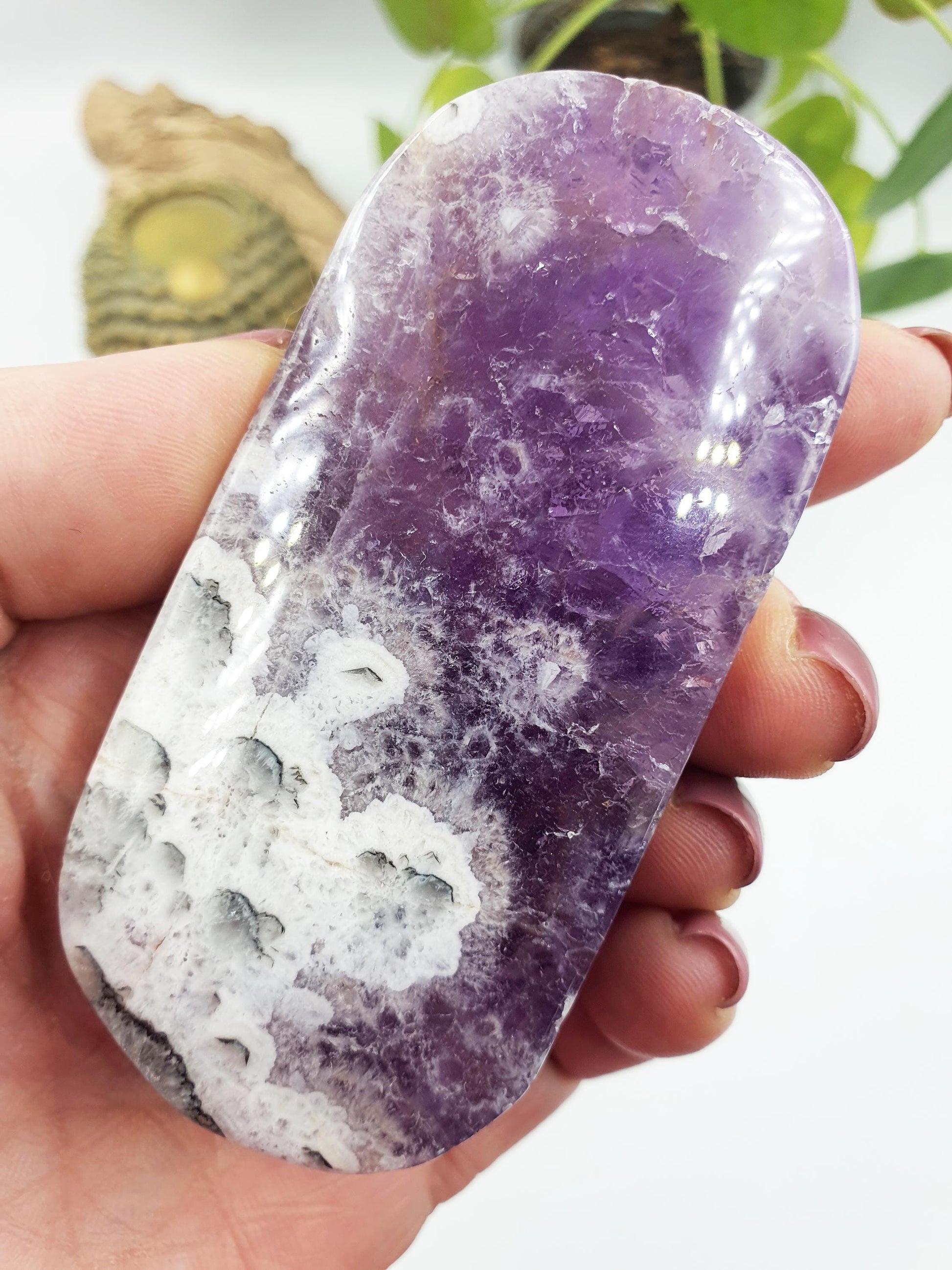 Large Unique Dream Amethyst Palm / Dream Amethyst Palm Stone / Chevron Amethyst Palm / Meditation Palm - 135g