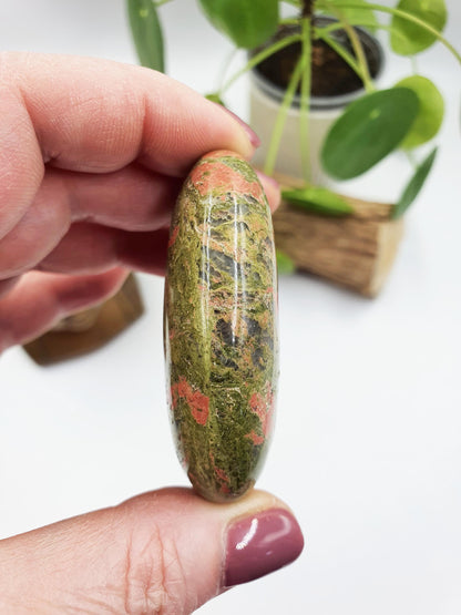 Beautiful Unakite Palm / Unakite Palm Stone / Pocket Stone / Meditation Palm / Reiki Crystal Palm - 85g