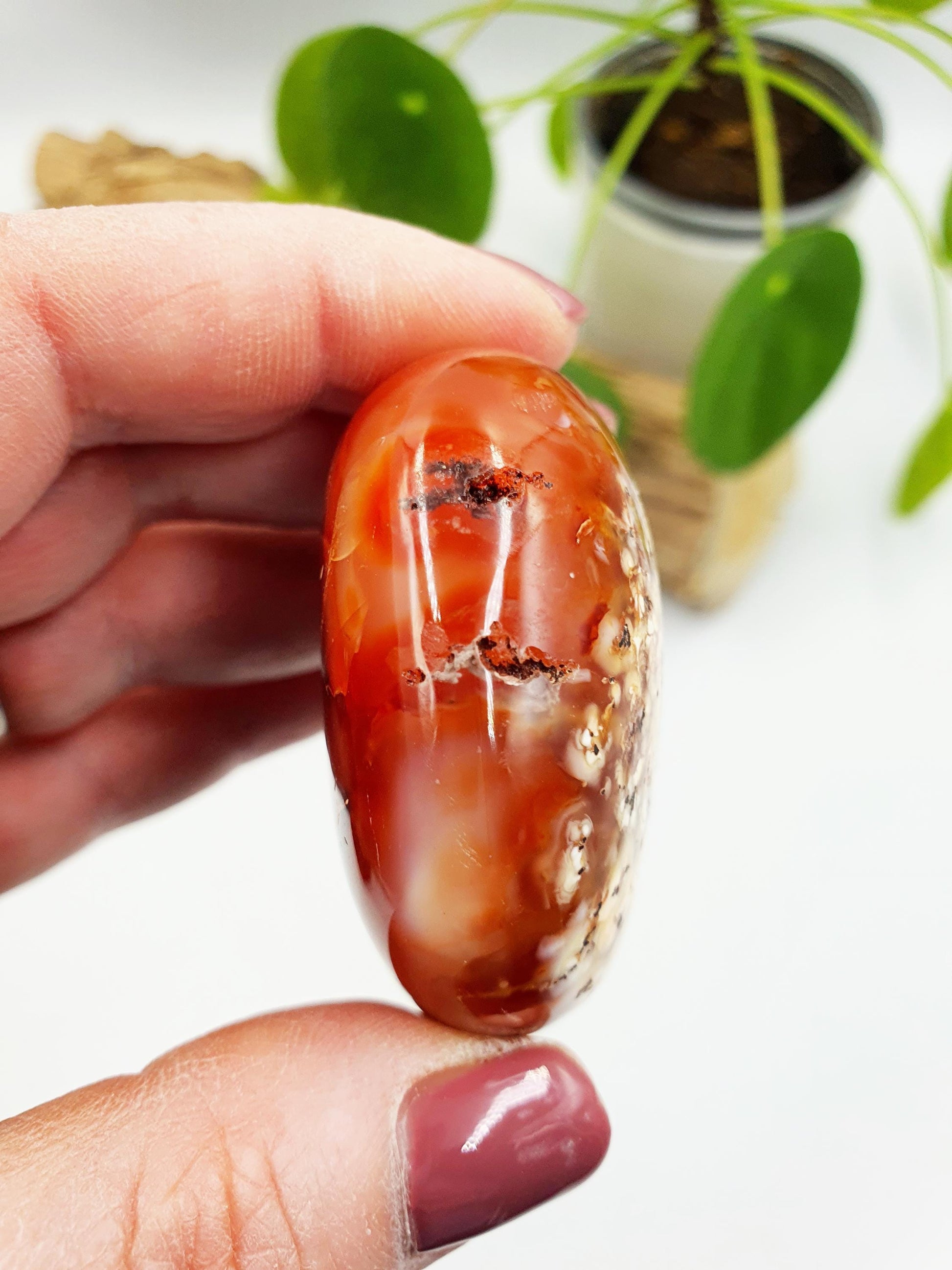 Beautiful Unique Carnelian Palm / Carnelian Palm Stone / Carnelian Pocket Stone / Meditation Palm / Reiki Crystal Palm - 95g