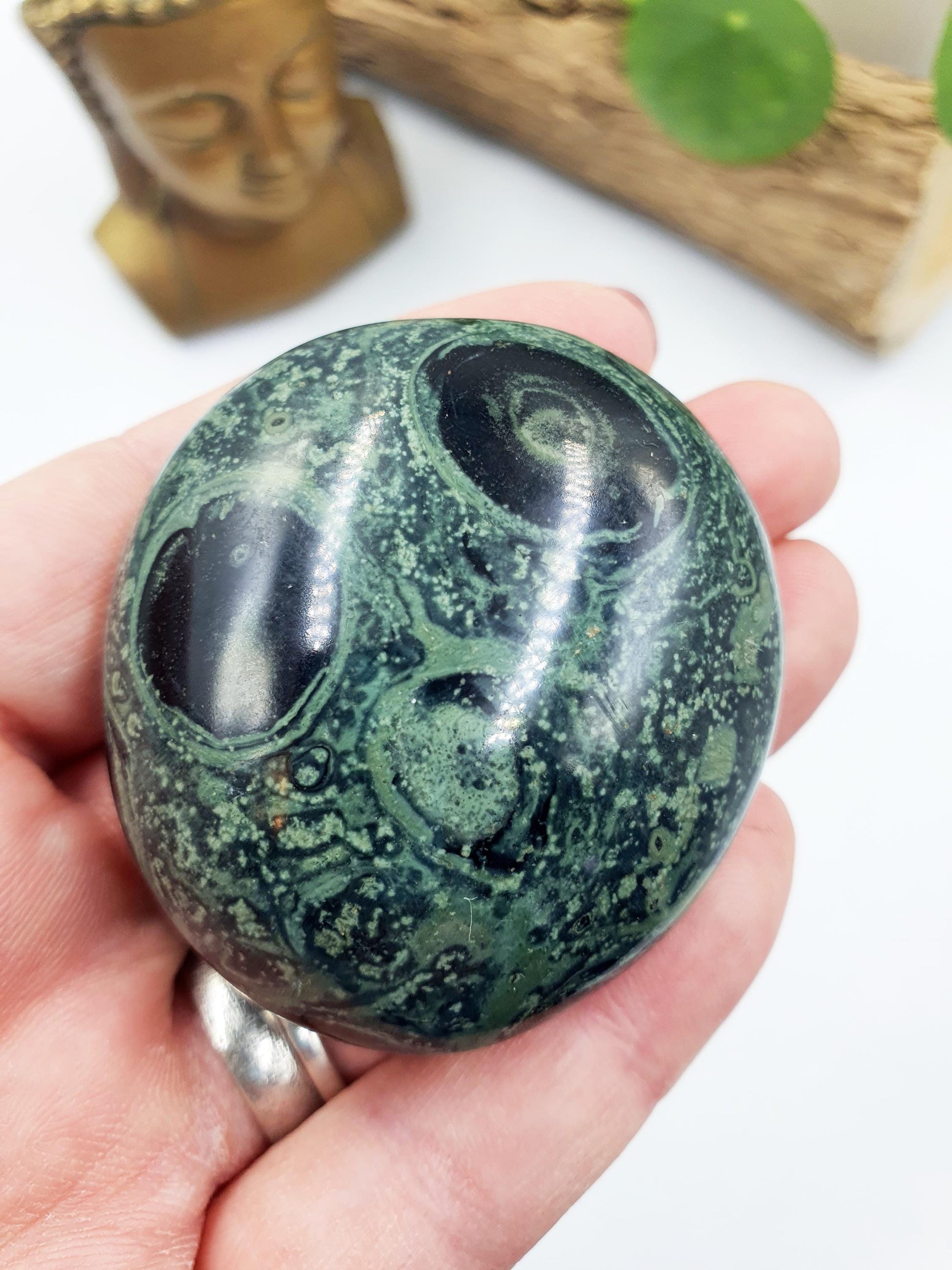 Beautiful Kambaba Jasper Palm / Kambaba Palmstone / Meditation Palm / Reiki Crystal Palm - 100g