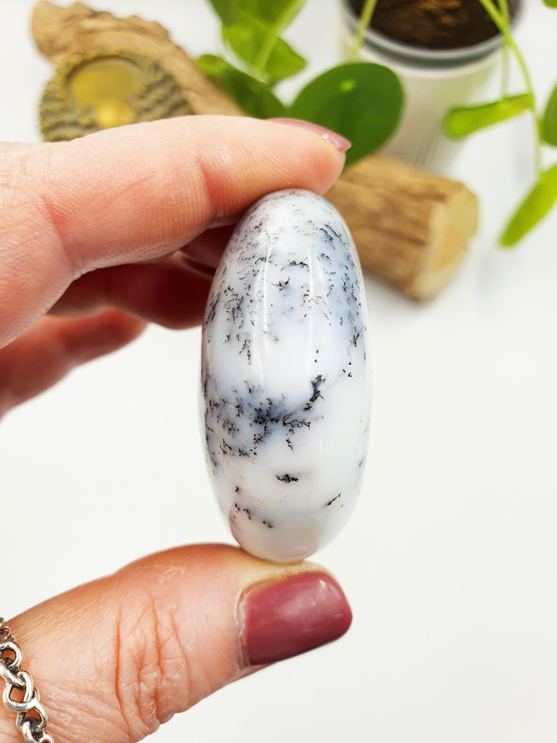 Dendritic Opal Palm / Dendritic Opal Palm Stone / Meditation Palm / Reiki Crystal Palm - 70g