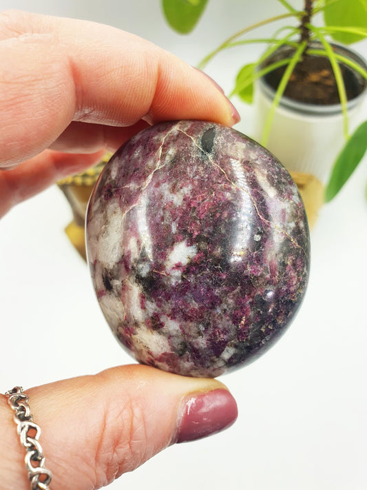 Large Plum Tourmaline Palm / Plum Blossom Tourmaline Palm Stone / Pocket Stone / Meditation Palm / Reiki Crystal Palm - 135g