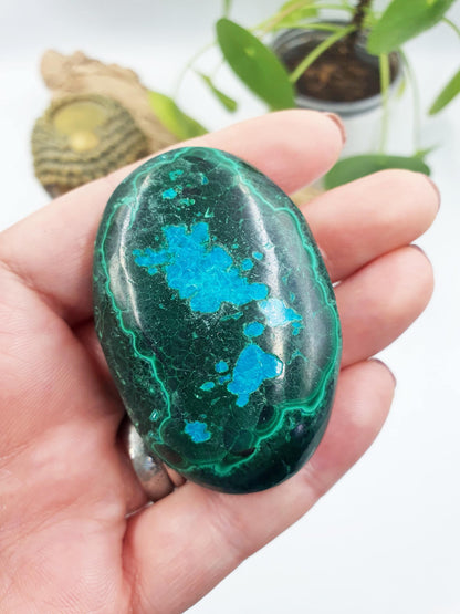 Beautiful Chrysocolla Palm / Chrysocolla Palm Stone / Rare Crystal Palm / Meditation Palm / Reiki Crystal Palm - 110g