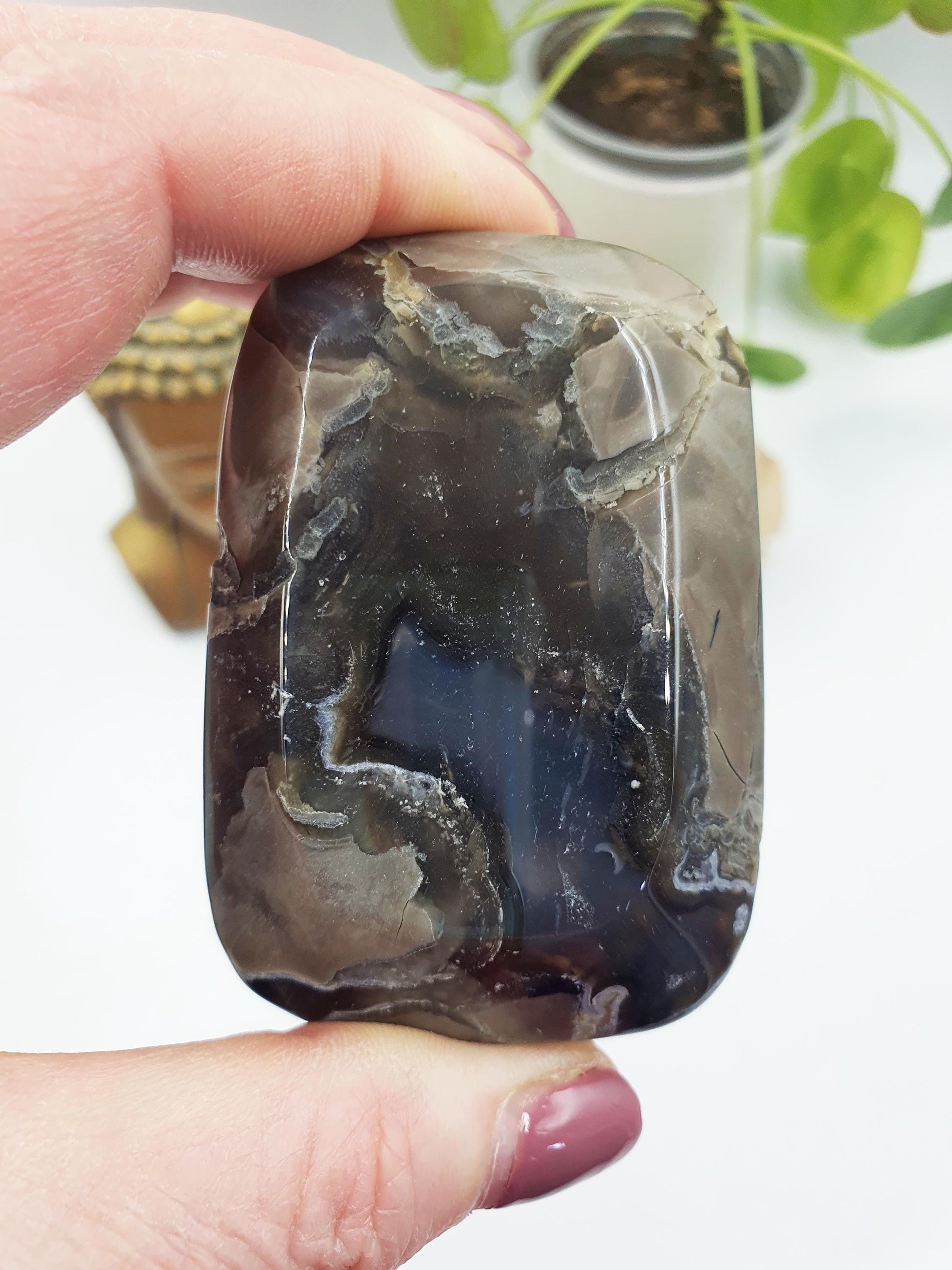 Large Volcanic Agate Palm / Volcano Agate Palm Stone / Meditation Palm / Reiki Crystal Palm - 166g