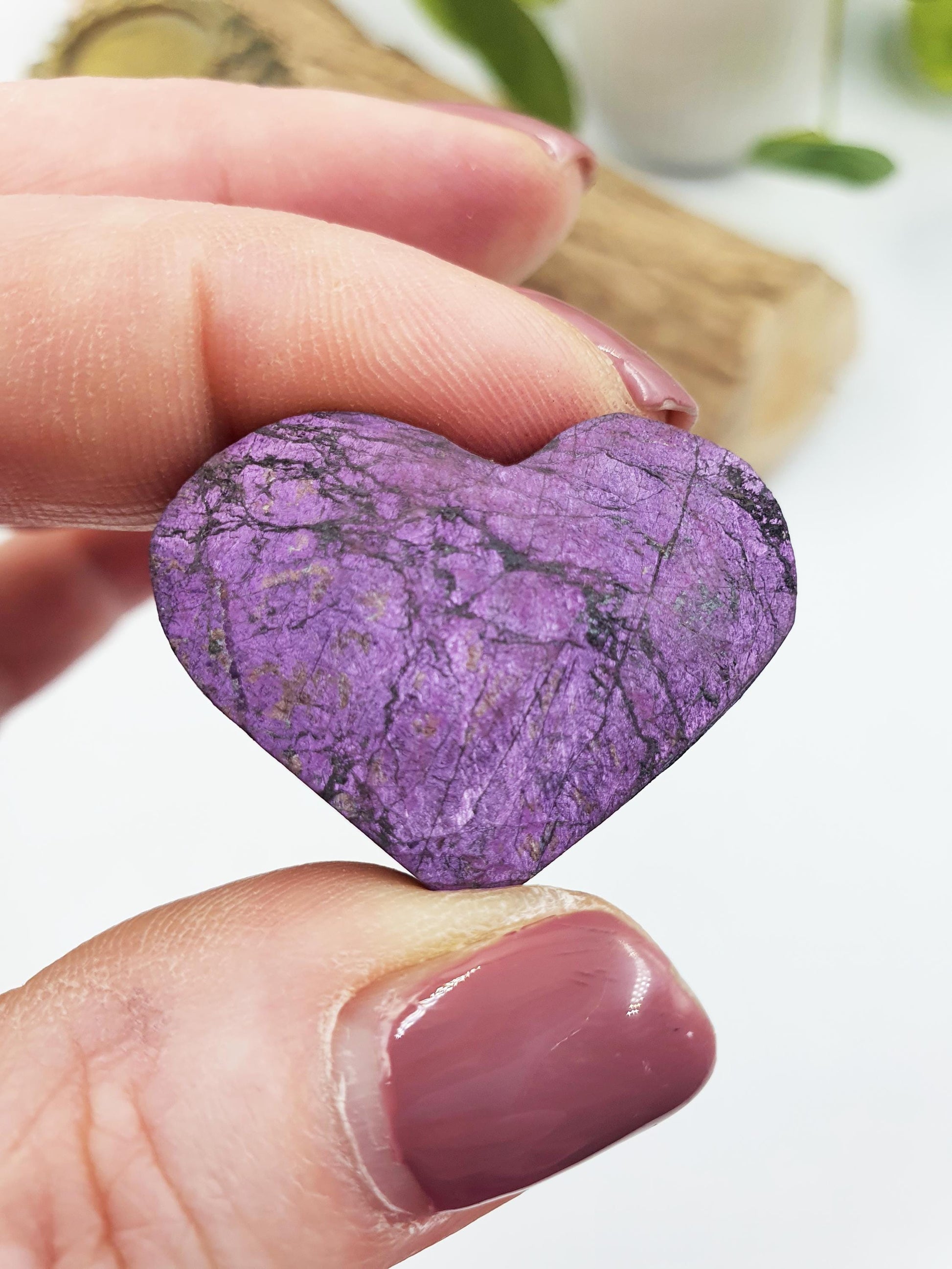 Cute Little Purpurite Heart / Purpurite Crystal Puff Heart / Purpurite Crystal Carving - 20g