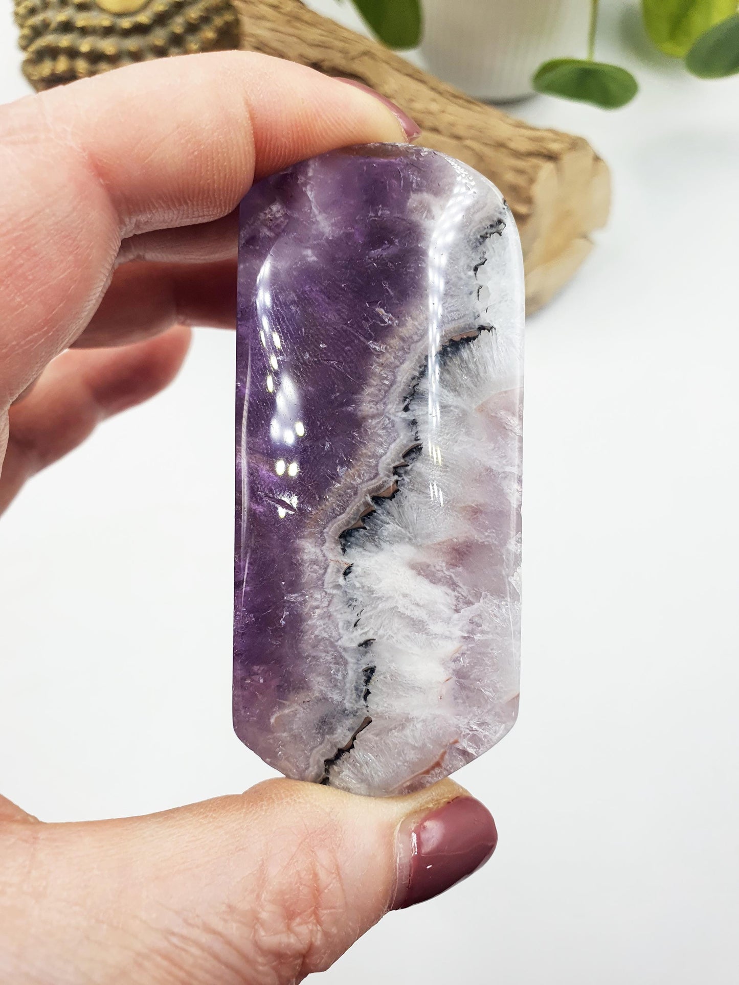 Large Unique Dream Amethyst Palm / Dream Amethyst Palm Stone / Chevron Amethyst Palm / Meditation Palm - 95g