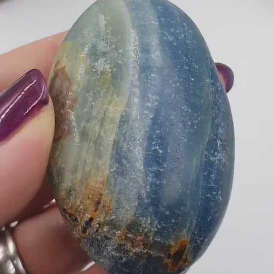 Beautiful Blue Onyx Palm / Blue Onyx Palm Stone / Pocket Stone / Meditation Palm - 85g