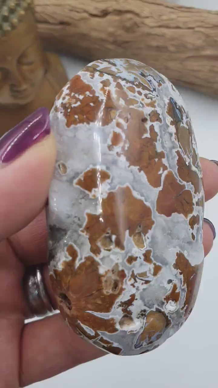 Beautiful Agate Drusy Palm / Agate Palm Stone / Pocket Stone / Meditation Palm - 115g